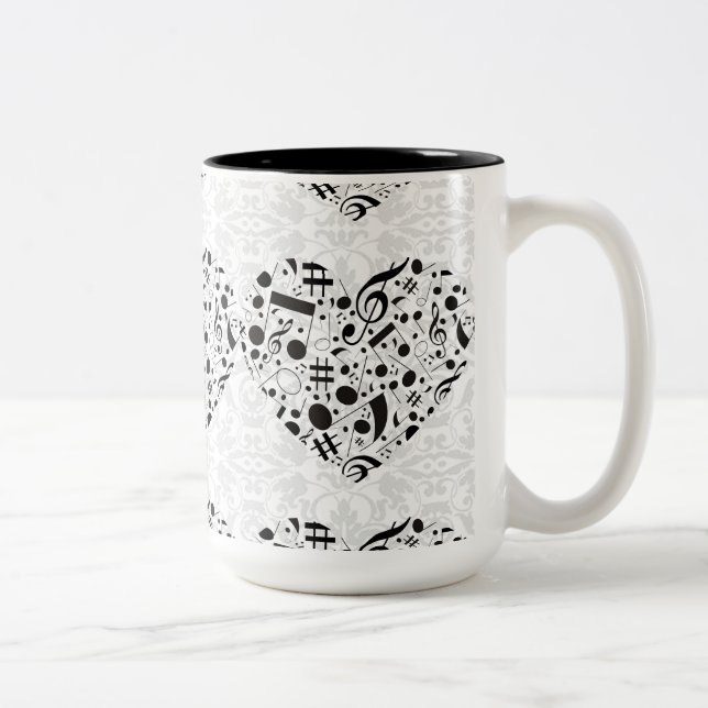 Notes musicales en noir et blanc Coeur Café Mug (Droit)