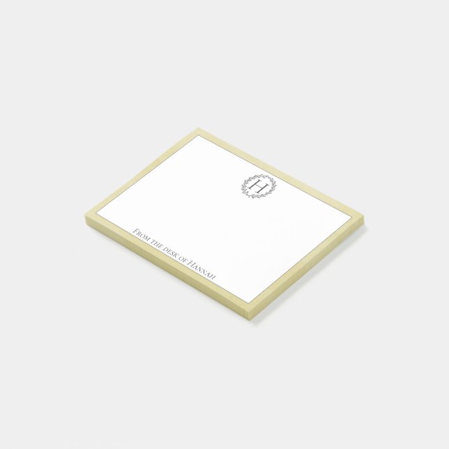 Notes post-it de couronne de monogramme jaune (Incliné)