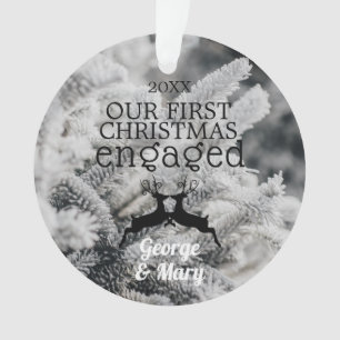 Notre hiver B&W de pins engagé premier par Noël