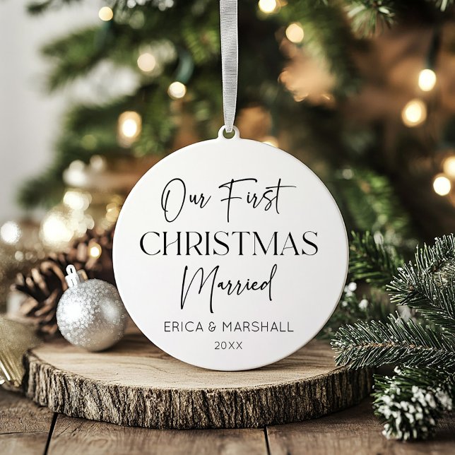 Notre premier Noël mariés nom personnalisé année (Créateur téléchargé)