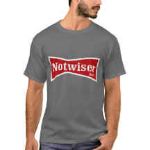 Notweiser Bier-trinkendes Hemd