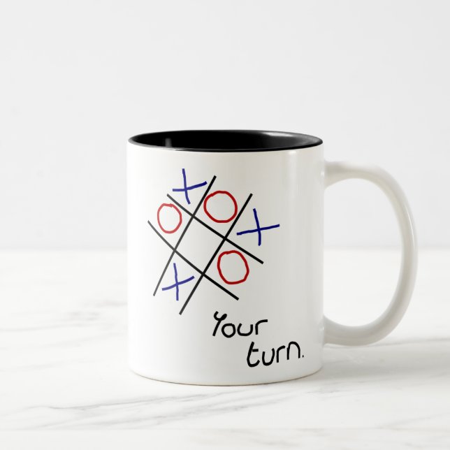 Noughts & Crosses (Tic-tac-toe) Zweifarbige Tasse (Rechts)
