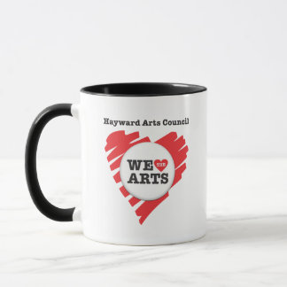 Nous coeur la tasse d'arts avec le noir