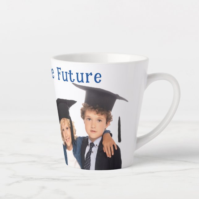 Nous sommes l'avenir Latte Mug (Droite)