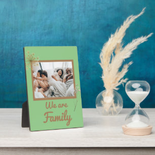Nous sommes une famille Tabletop Plaque 5x7 avec E