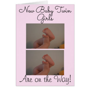Nouveau bébé Twin Girls sur le chemin Carte photo