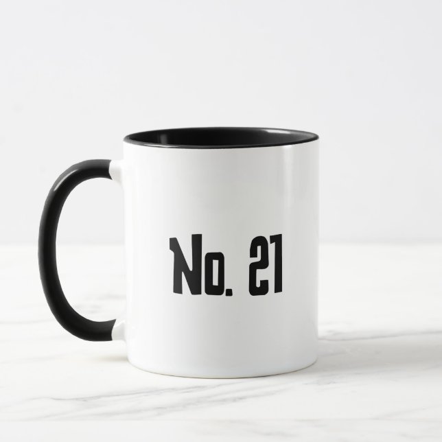 Nr. 21 Eleanor Tasse (Links)
