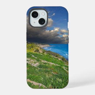 Nuages puissants sur Point Dume