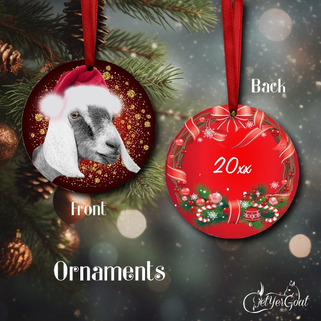 Nubian Dairy Goat Weihnachtsmannmütze Weihnachtssc Keramik Ornament (Festive gold snowflakes and a pretty nubian goat - dated on the back #zazzlemade)
