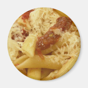 Nudeln, Tomaten und Käse Magnet