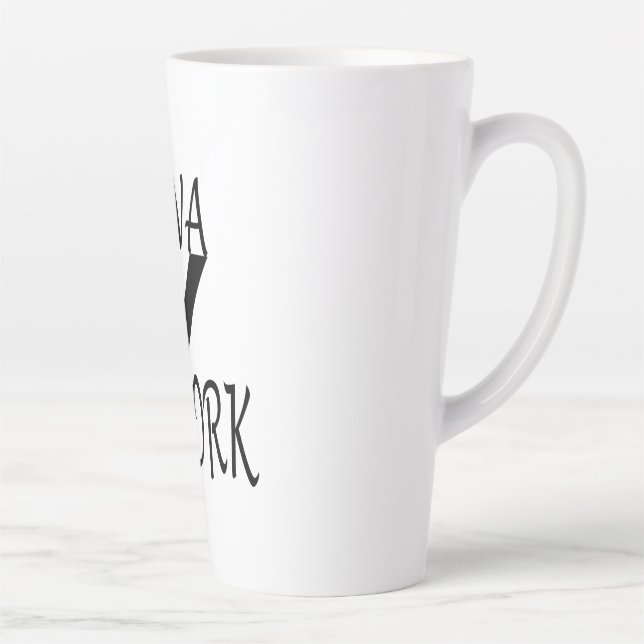 NUEVA YORK. MILCHTASSE (Rechts)