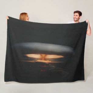 NUKLEARE EXPLOSION FLEECEDECKE