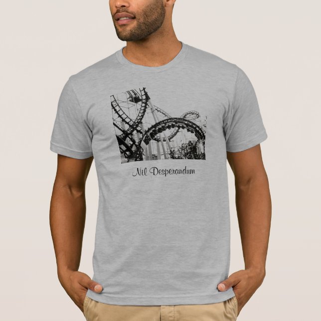 Null Desperandum T-Shirt (Vorderseite)