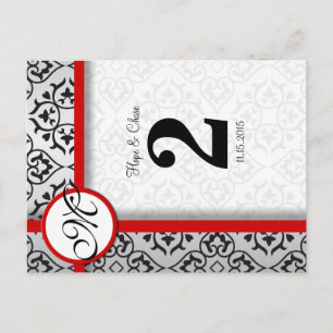 Numéro de table à garniture rouge en damas noir et