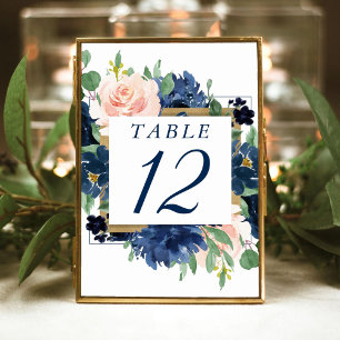 Numéro De Table Blooms Chics Couronne florale bleu marine et bru