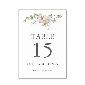 Numéro de table de mariage floral Viola & Eucalypt