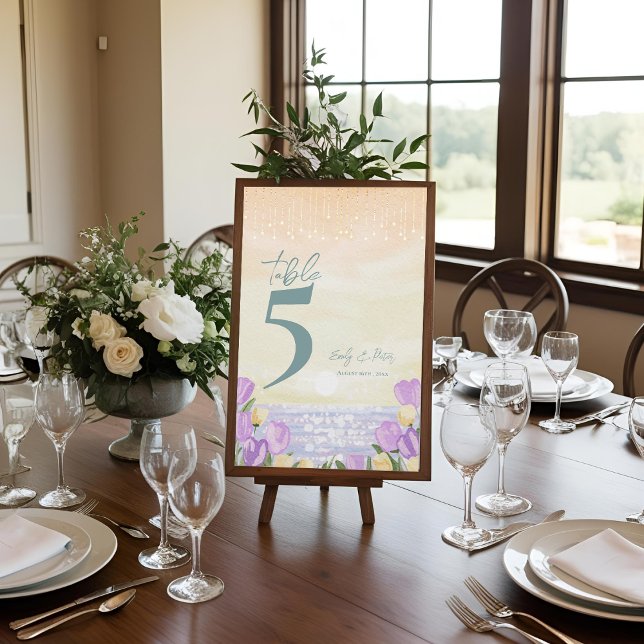 Numéro de table de réception de mariage floral côt (Coastal Floral Wedding Reception Table Number Card)