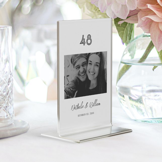 Numéro De Table Élégant Couple Lettré à la main photo (Hand-Lettered Couple's Name Photo Table Number)