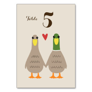 Numéro De Table Mariage Cute Ducks Joyeux couple marié
