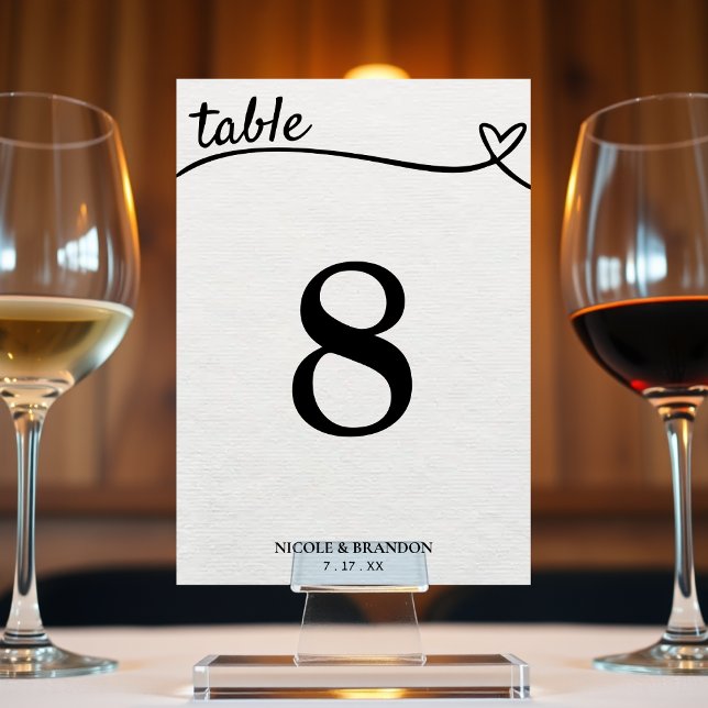 Numéro De Table Mariage de ligne Coeur blanc et noir (Créateur téléchargé)