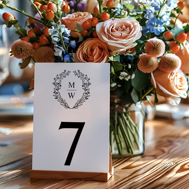 Numéro De Table Mariage de monogramme de couronne botanique simple (Créateur téléchargé)