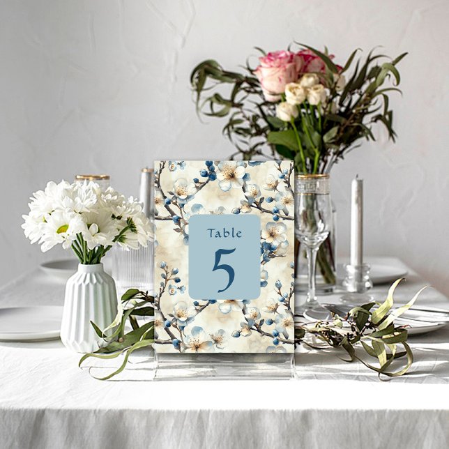 Numéro De Table Mariage Fleurs Blanches Bleues de Printemps  (Créateur téléchargé)