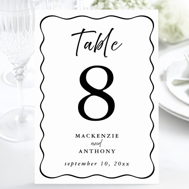 Numéro De Table Mariage Wavy Frame Script manuscrit noir (Wedding Wavy Frame Handwritten Script Black Table Number)