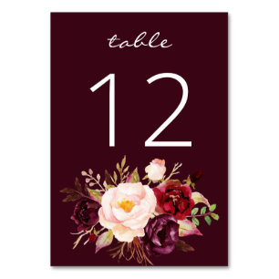 Numéro De Table Marsala de Bourgogne et floral rose