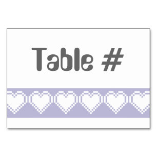 Numéro De Table Nos Coeurs 8 bits en Lavender Table Card