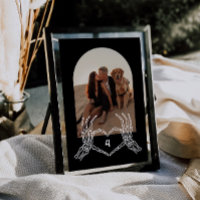 Squelette gothique Mains Arche Numéros de tableau 