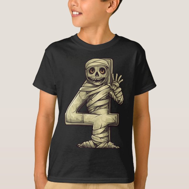Nummer 4 Mama Halloween Thema 4 Jahre Alte Kinder T-Shirt (Vorderseite)