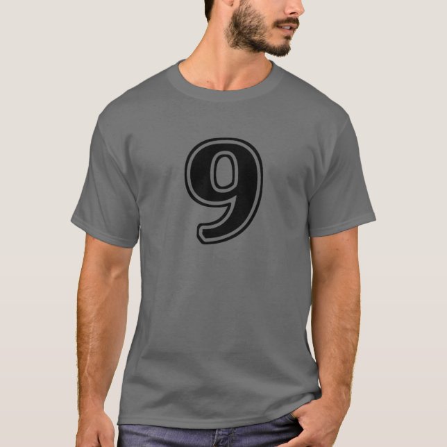 Nummer 9, Vorderseite T-Shirt (Vorderseite)