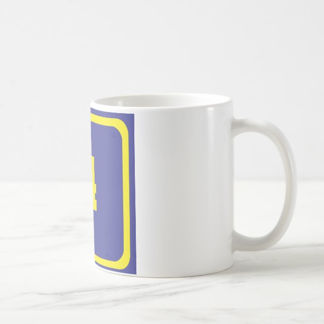 Nummer vier kaffeetasse (Rechts)