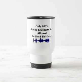 Nur 100%Sound führt Tasse aus