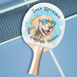 Nur die goldene Jahre in der sonnigen Pun-Rente zu Tischtennis Schläger