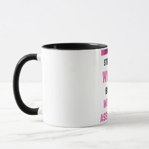 Nur die stärksten Frauen werden medizinische Assis Tasse