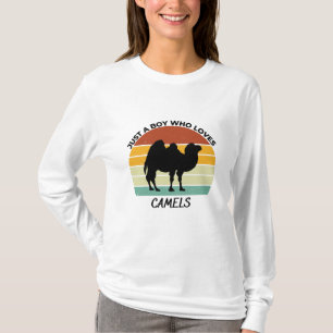 Nur ein Junge, der Kamele Liebe T-Shirt