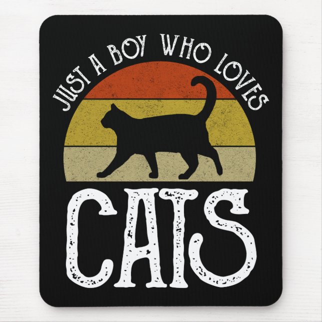 Nur ein Junge, der Katzen liebt Mousepad (Vorne)