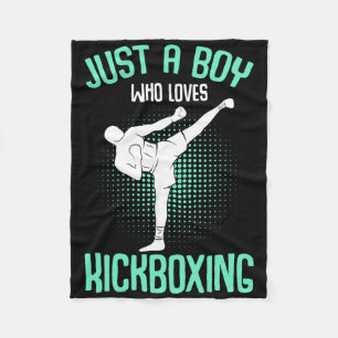 Nur ein Junge, der Kickboxen liebt Kickboxer Kinde Fleecedecke
