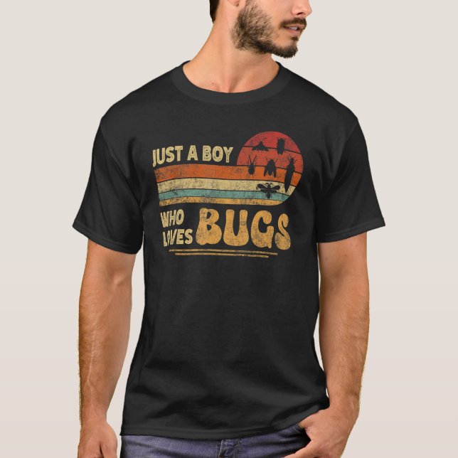 Nur ein Junge, der Lieben Bugs im Retro Bugs Insek T-Shirt (Vorderseite)