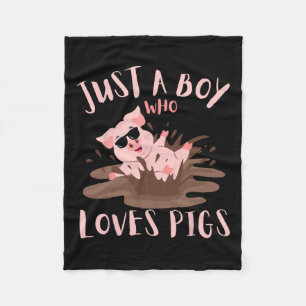 Nur ein Junge, der Schweine Liebe, schlachtet im M Fleecedecke
