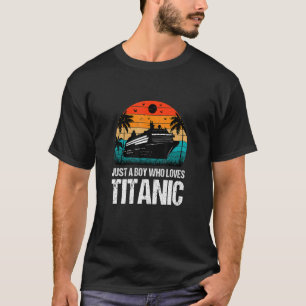 Nur ein Junge, der Titanic Apparel Liebe T-Shirt