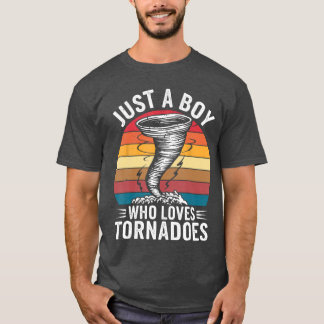 Nur ein Junge, der Tornados liebt, retro T-Shirt