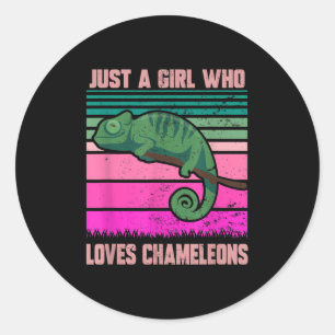 Nur ein Mädchen, das Chameleons Funny Quote Lizar  Runder Aufkleber