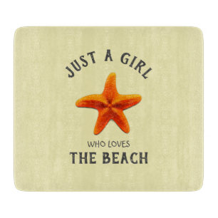 Nur ein Mädchen, das den Strand Liebe Schneidebrett