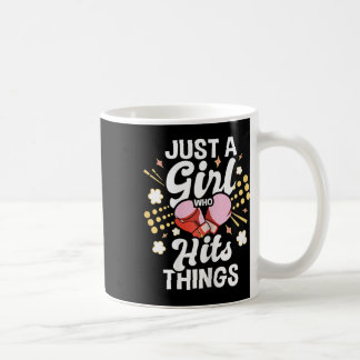 Nur ein Mädchen, das die Dinge trifft - Kickboxing Kaffeetasse
