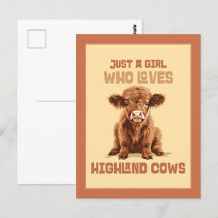 Nur ein Mädchen, das die Kühe der Highlands Liebe Postkarte
