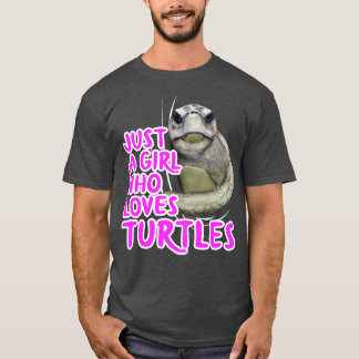 Nur ein Mädchen, das die Schildkröten Liebe T-Shirt