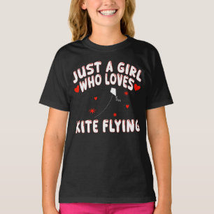 Nur ein Mädchen, das Drachensteigen liebt T-Shirt