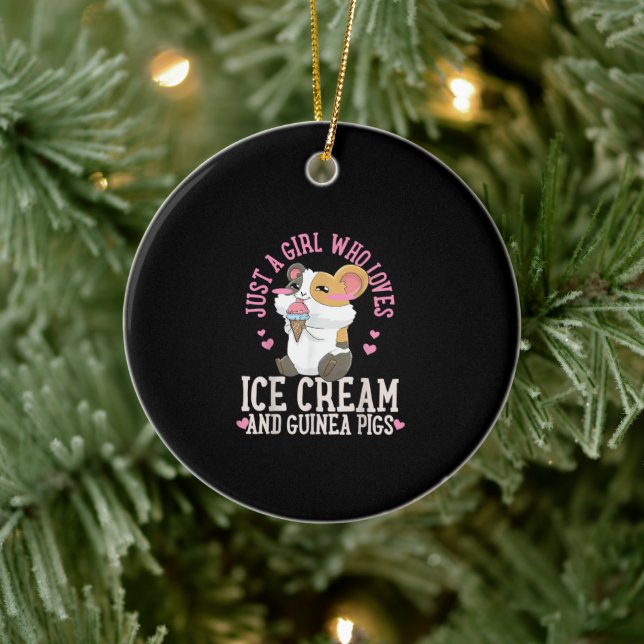 Nur ein Mädchen, das Eis und Guinea Liebe Keramik Ornament (Baum)